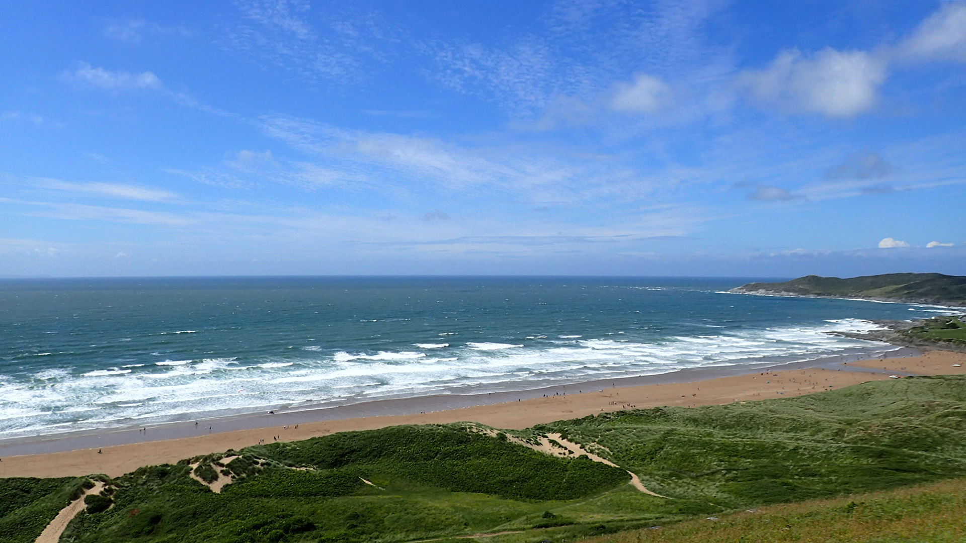 Looking from the top of Potter's Hill, shows exactly how blown out the surf is